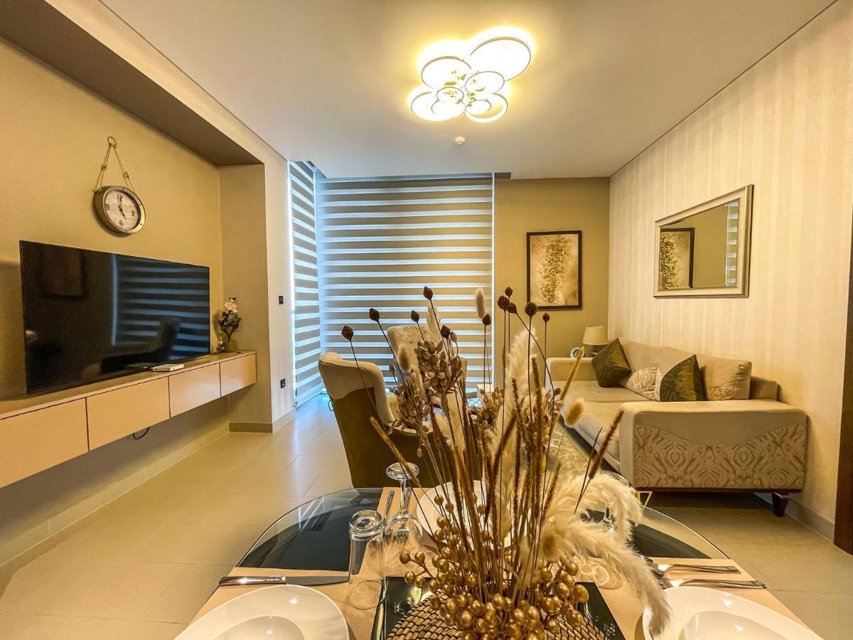 Stay By Latinem Luxury 2Br Holiday Home Cv B1309 Near Burj Khalifa Dubai Buitenkant foto